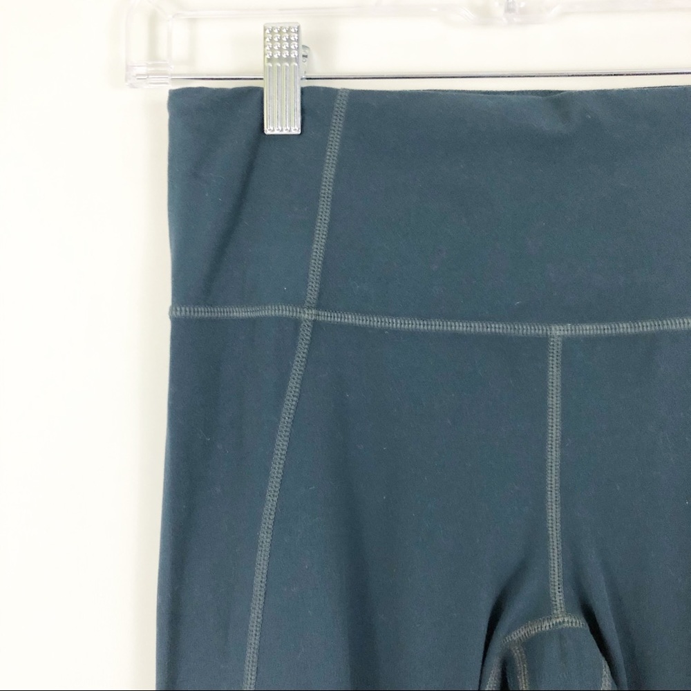 Athleta Green High Rise Crop leggings 78120 Sz M - Picture 4 of 6